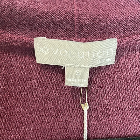 Evolution by Cyrus | Women’s Ancho Chili Burgundy Cardigan Small NWT - Picture 8 of 9